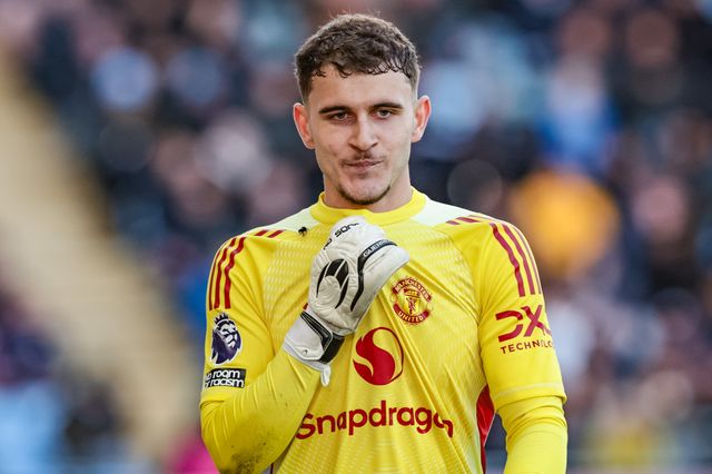 A Manchester bee hitches a ride on Cameron Byrne-Hughes of Manchester United U18's during the FA Youth Cup Final match Manchester City U18 vs Manchester United U18 at Joie Stadium, Manchester, United Kingdom on 14 May 2026

(Photo by Mark Cosgrove/News Images)