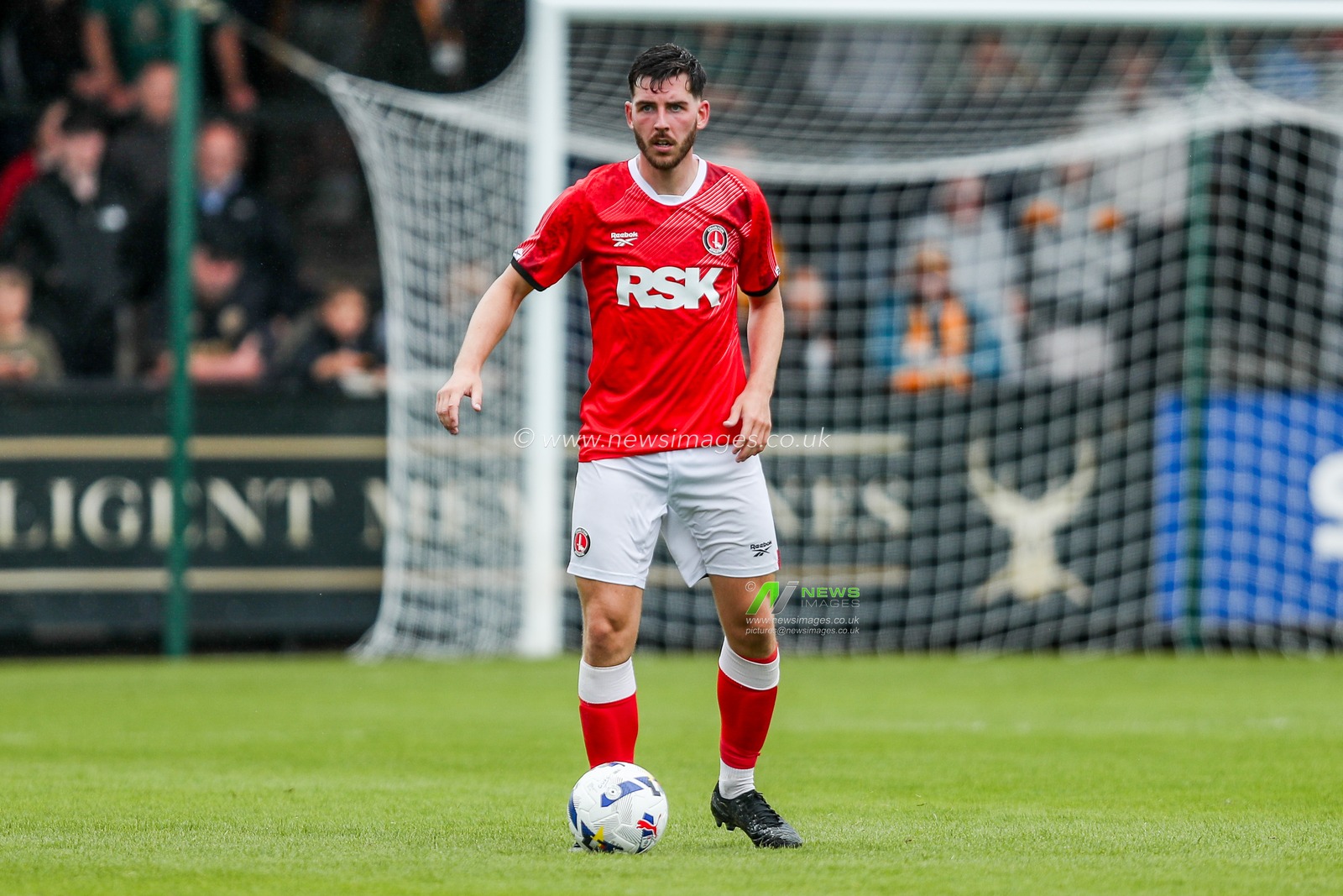 Joe Rankin-Costello of Charlton Athletic runs with the ball during the Pre-season friendly match Cambridge United vs Charlton Athletic at Abbey Stadium, Cambridge, United Kingdom, 26th July 2025

(Photo by Izzy Poles/News Images)