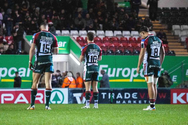 Freddie Steward of Leicester Tigers, Billy Searle of Leicester Tigers and Joaquin Moro of Leicester Tigers during the Gallagher Premiership match Leicester Tigers vs Gloucester Rugby at Mattioli Woods Welford Road Stadium, Leicester, United Kingdom, 19th December 2025

(Photo by Craig Evans/News Images)

*** GER AUT SUI OUT ***