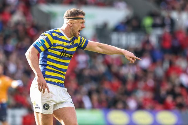 Ben Currie of Warrington Wolves gives team mates instructions during the Betfred Challenge Cup Semi-Finals match Warrington Wolves vs Hull KR at Eco-Power Stadium, Doncaster, United Kingdom on 10 May 2026

(Photo by Alfie Cosgrove/News Images)