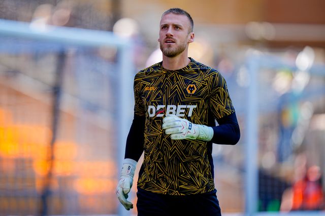 Wolverhampton Wanderers goalkeeper Daniel Bentley in the pregame warmup session during the Premier League match Wolverhampton Wanderers vs Tottenham Hotspur at Molineux, Wolverhampton, United Kingdom on 25 April 2026

(Photo by Maynard Manyowa/News Images)