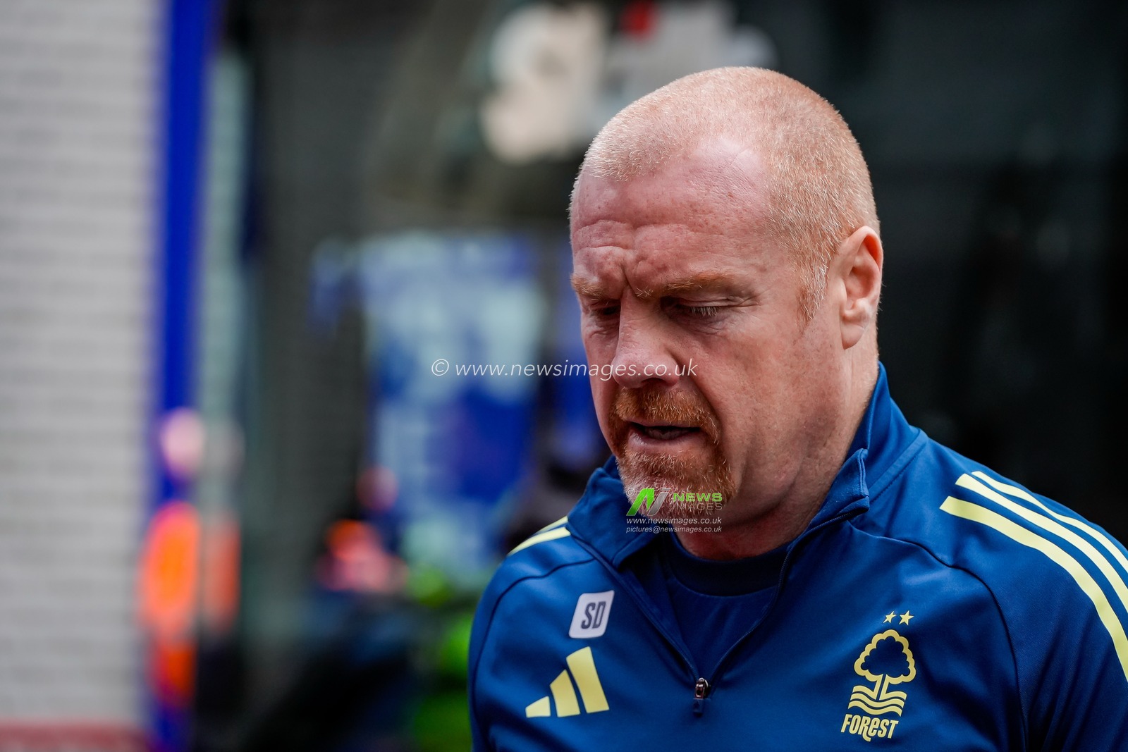 Sean Dyche manager of Nottingham Forest arrives at the stadium prior to kick off during the Premier League match Brentford vs Nottingham Forest at GTECH Community Stadium, London, United Kingdom on 25 January 2026

(Photo by Maynard Manyowa/News Images)