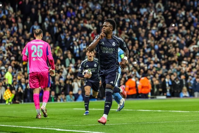 Vinicius Junior of Real Madrid celebrates his goal to make it 0-1 during the UEFA Champions League last 16 second leg match Manchester City vs Real Madrid at The City of Manchester Stadium, Manchester, United Kingdom on 17 March 2026

(Photo by Mark Cosgrove/News Images)