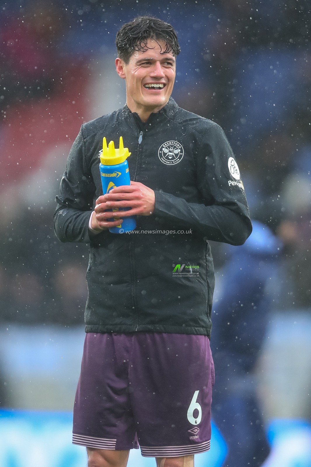 Christian NÃ¸rgaard of Brentford during the Premier League match Crystal Palace vs Brentford at Selhurst Park, London, United Kingdom, 26th January 2025

(Photo by Izzy Poles/News Images)