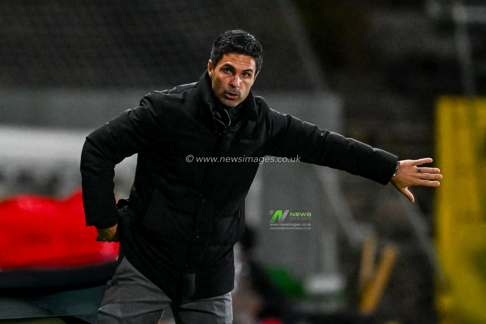 Mikel Arteta, manager of Arsenal,  points with his left hand during the Carabao Cup Round 3 match Port Vale vs Arsenal at Vale Park, Burslem, United Kingdom, 24th September 2025

(Photo by Adam Gee/News Images)