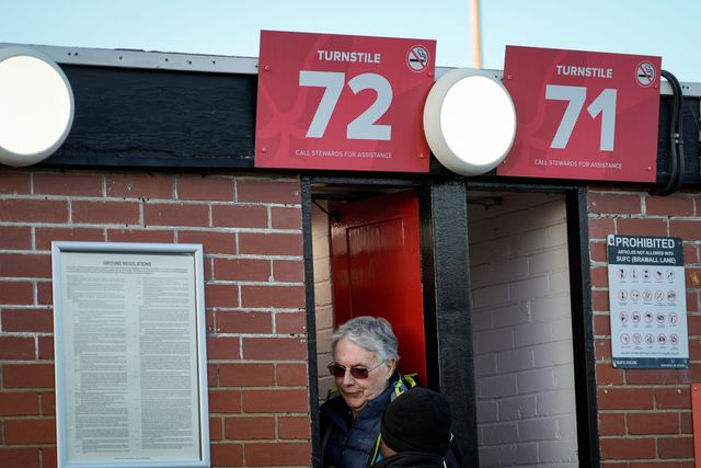 Sheffield fans go through the turnstiles during the Sky Bet Championship match Sheffield United vs Blackburn Rovers at Bramall Lane, Sheffield, United Kingdom on 22 April 2026

(Photo by Maynard Manyowa/News Images)