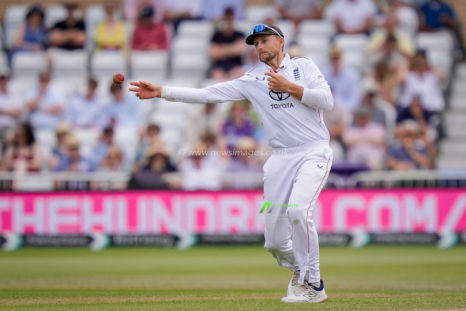Joe Root of England fields the ball during the 3rd Rothesay Test Match Day 4 match England vs New Zealand at Trent Bridge, Nottingham, United Kingdom on 28 June 2026

(Photo by Maynard Manyowa/News Images)
