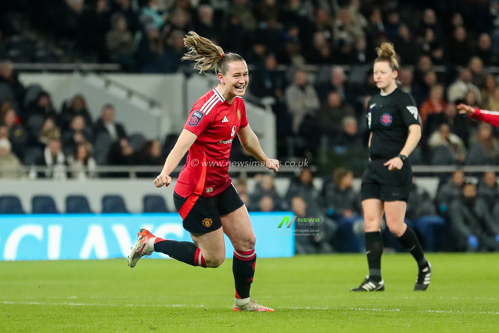 Elisabeth Terland of Manchester United Women celebrates his goal to make it 0-1 during the Barclays Women's Super League match Tottenham Hotspurâ€™s Women vs Manchester United Women at Tottenham Hotspur Stadium, 2nd February 2025

(Photo by Izzy Poles/News Images)