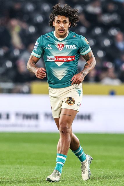 Tristan Sailor of St Helens during the Betfred Super League round 8 match Hull FC vs St Helens at MKM Stadium, Hull, United Kingdom on 16 April 2026

(Photo by Alfie Cosgrove/News Images)
