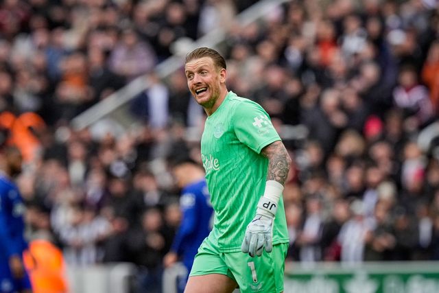 Everton goalkeeper Jordan Pickford reacts after a missed chance on goal  during the Premier League match Newcastle Untied vs Everton at St. James's Park, Newcastle, United Kingdom on 28 February 2026

(Photo by Maynard Manyowa/News Images)