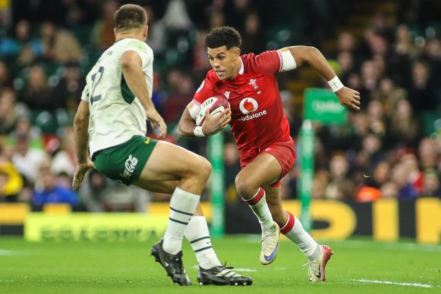 Rio Dyer of Wales during the Quilter Nations Series 2025 match Wales vs South Africa at Principality Stadium, Cardiff, United Kingdom, 29th November 2025

(Photo by Andrew Lewis/News Images)

*** GER AUT SUI OUT ***