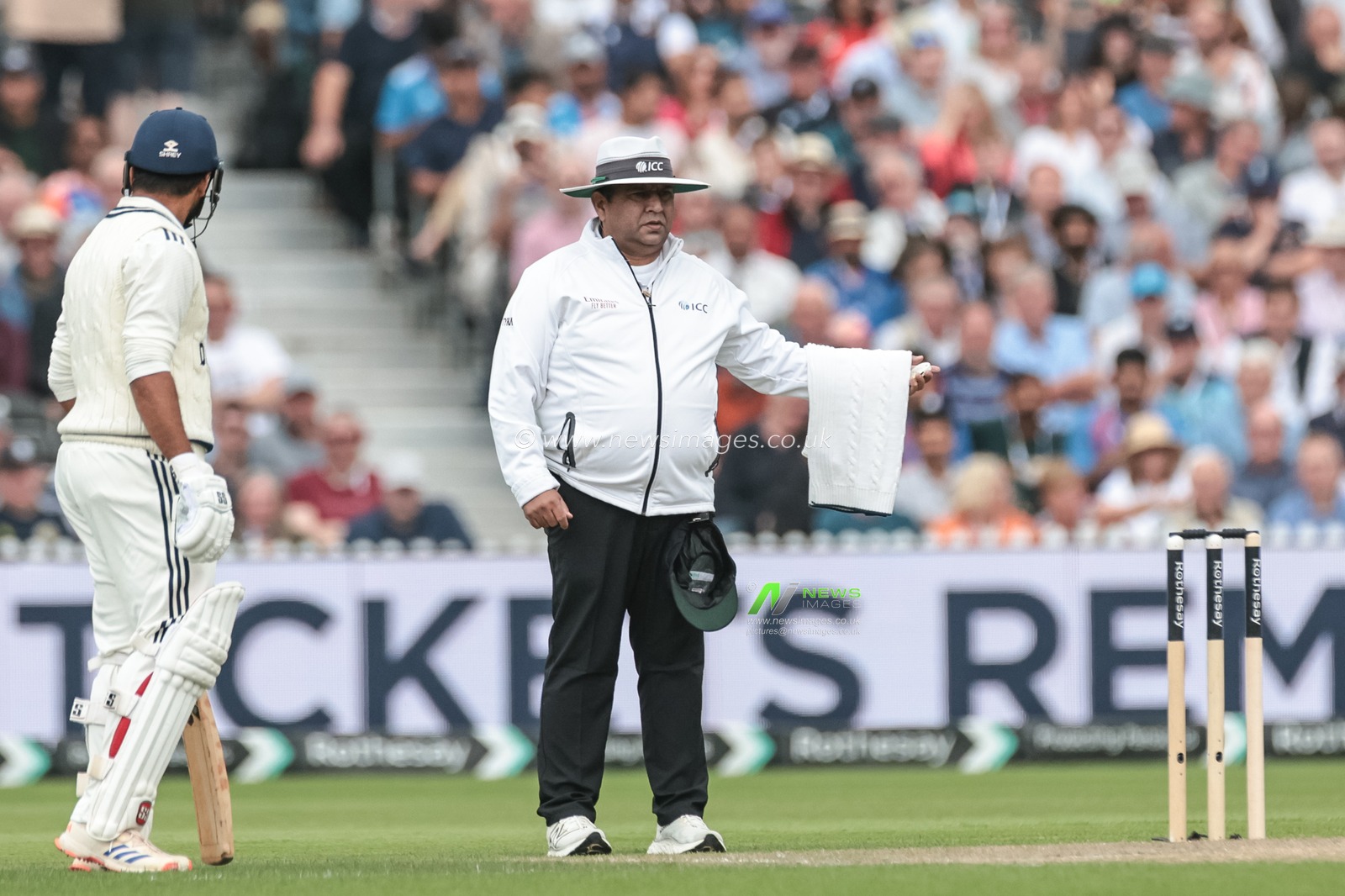 on-field umpire Ahsan Raza during the 4th Rothesay Test Match match Day 2 England vs India at Old Trafford Cricket Ground, Manchester, United Kingdom, 24th July 2025

(Photo by Mark Cosgrove/News Images)