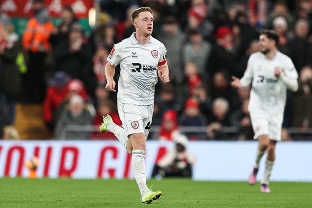 Davis Keillor-Dunn of Barnsley during the Emirates FA Cup Third Round match Liverpool vs Barnsley at Anfield, Liverpool, United Kingdom, 12th January 2026

(Photo by Alfie Cosgrove/News Images)