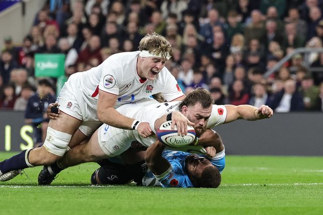 Luke Cowan-Dickie of England goes over for a try during the Quilter Nations Series 2025 match England vs Fiji at Allianz Stadium, Twickenham, United Kingdom, 8th November 2025

(Photo by Mark Cosgrove/News Images)

*** GER AUT SUI OUT ***