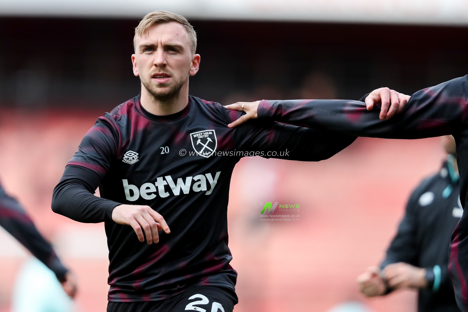 Jarrod Bowen of West Ham United warms up prior to the Premier League match Arsenal vs West Ham United at Emirates Stadium, London, United Kingdom, 22nd February 2025

(Photo by Izzy Poles/News Images)
