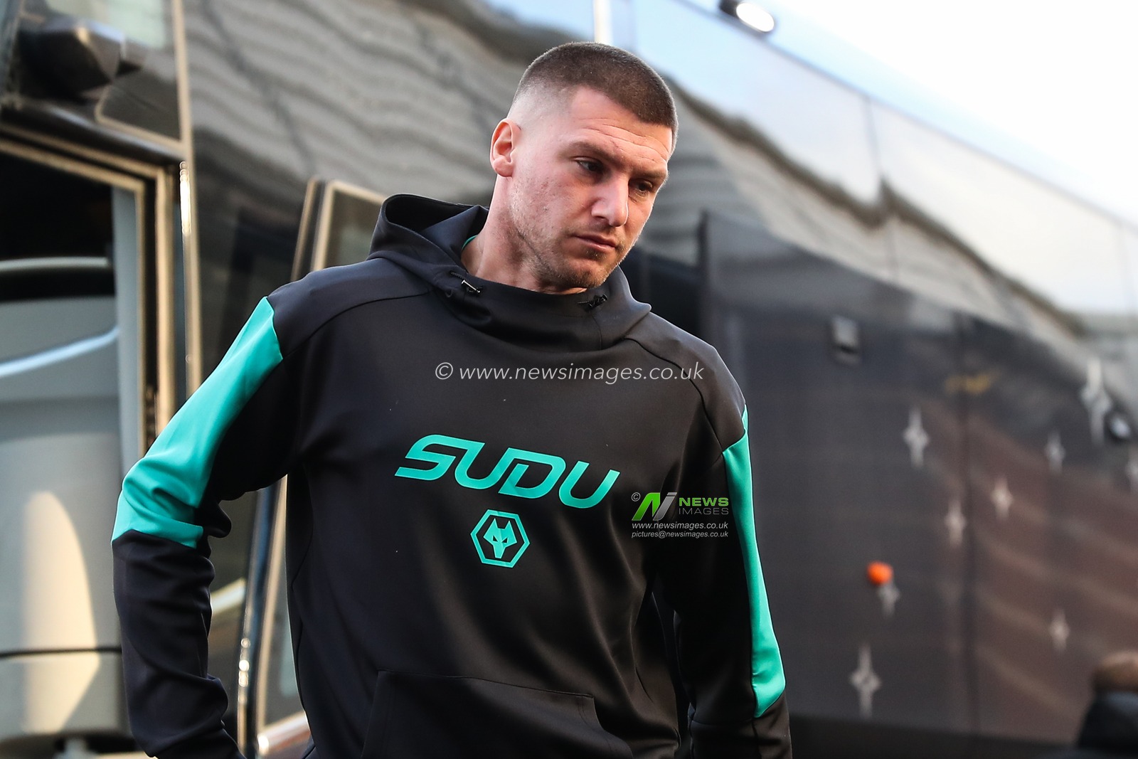 Sam Johnstone of Wolverhampton Wanderers arrives ahead of the Emirates FA Cup 3rd Round match Bristol City vs Wolverhampton Wanderers at Ashton Gate, Bristol, United Kingdom, 11th January 2025

(Photo by Gareth Evans/News Images)