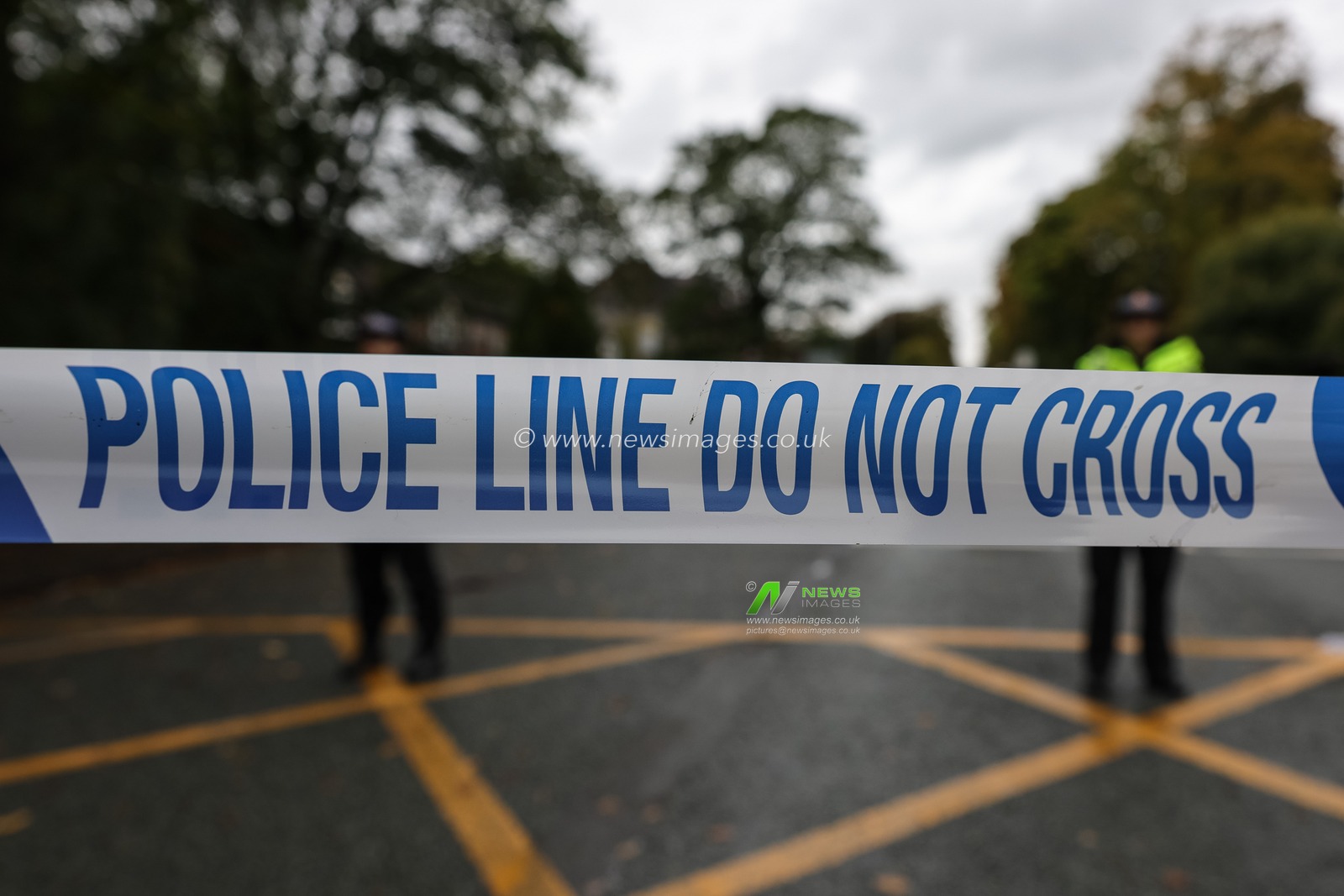 A Police do not cross tape seals off the scene during the Manchester synagogue terror attack day 2 at Heaton Park Shul, Manchester, United Kingdom, 3rd October 2025

(Photo by Mark Cosgrove/News Images)