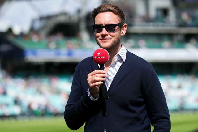 Stuart Broad presents prior to the 5th Rothesay Test Match Day 3 England vs India at The Kia Oval, London, United Kingdom, 2nd August 2025

(Photo by Izzy Poles/News Images)