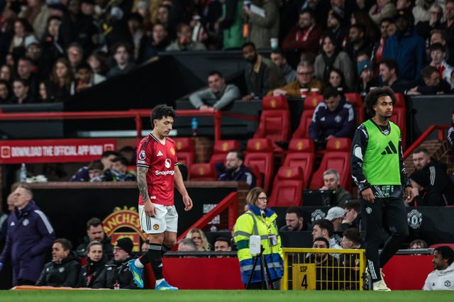 Lisandro Martinez of Manchester United leaves the field after being sent off during the Premier League match Manchester United vs Leeds United at Old Trafford, Manchester, United Kingdom on 13 April 2026

(Photo by Mark Cosgrove/News Images)
