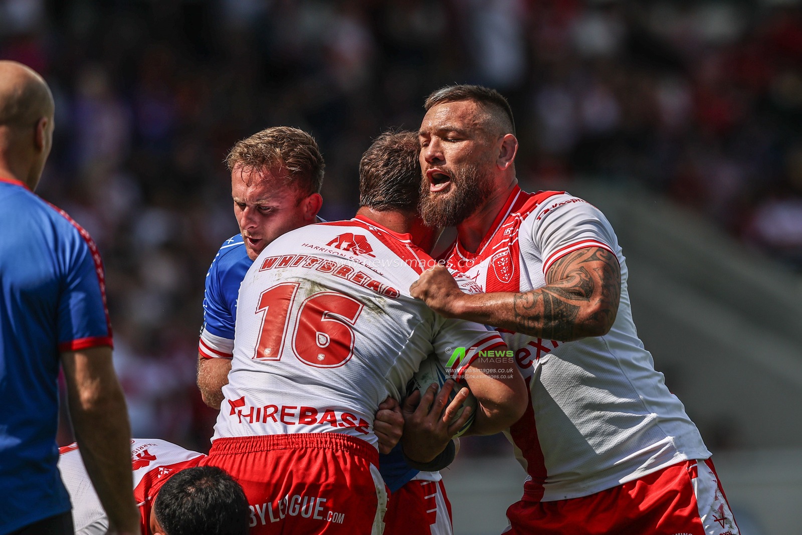 Jared Waerea-Hargreaves of Hull KR during pre-game warm up during the Betfred Challenge Cup Semi-final match Hull KR vs Catalans Dragons at LNER Community Stadium, York, United Kingdom, 10th May 2025

(Photo by Alfie Cosgrove/News Images)