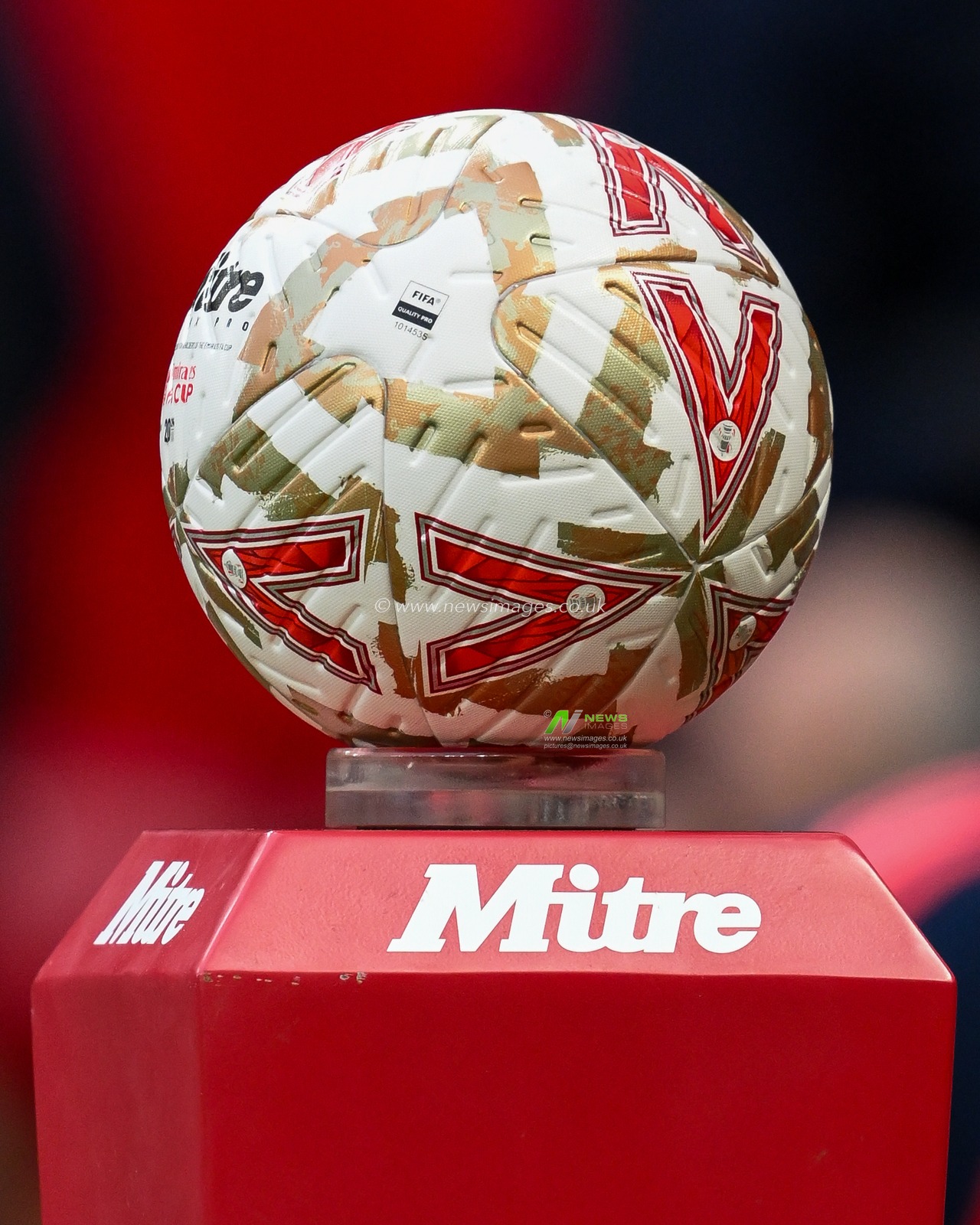 A general view of the Emirates FA Cup match ball prior to the Emirates FA Cup 5th Round match Manchester United vs Fulham at Old Trafford, Manchester, United Kingdom, 2nd March 2025

(Photo by Craig Thomas/News Images)