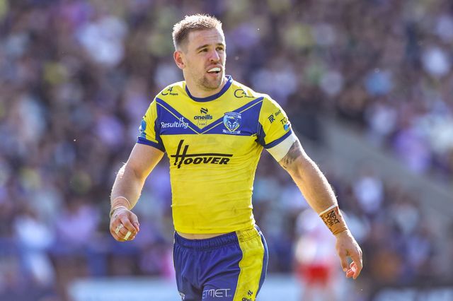 Matt Dufty of Warrington Wolves during the Betfred Challenge Cup Quarter Final match Warrington Wolves vs St Helens at Halliwell Jones Stadium, Warrington, United Kingdom, 6th April 2025

(Photo by Alfie Cosgrove/News Images)