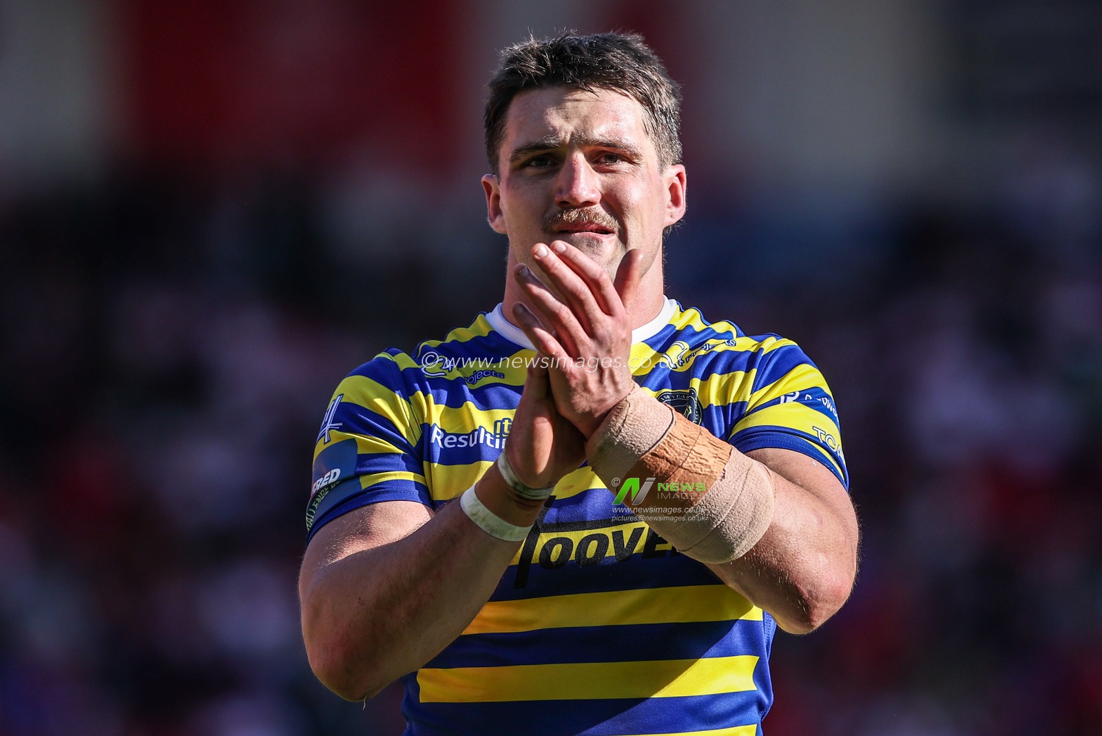 Liam Byrne of Warrington Wolves applauds the fans after the game during the Betfred Challenge Cup Semi-Finals match Warrington Wolves vs Hull KR at Eco-Power Stadium, Doncaster, United Kingdom on 10 May 2026

(Photo by Alfie Cosgrove/News Images)