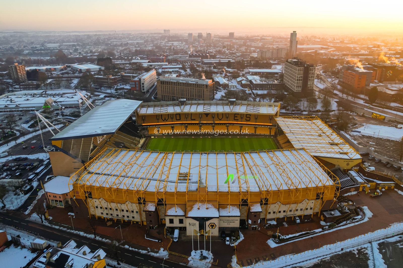 An aerial view of the Molineux Stadium before the Emirates FA Cup Third Round match Wolverhampton Wanderers vs Shrewsbury Town at Molineux, Wolverhampton, United Kingdom, 10th January 2026

(Photo by Euan Manning/News Images)

