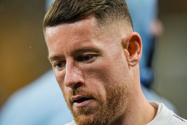 Ross Barkley of Aston Villain the pregame warmup session  during the Premier League match Wolverhampton Wanderers vs Aston Villa at Molineux, Wolverhampton, United Kingdom on 27 February 2026

(Photo by Maynard Manyowa/News Images)