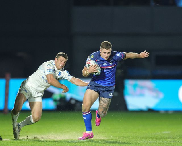 Cameron Scott of Wakefield Trinity breaks with the ball during the Betfred Super League Round 1 match Wakefield Trinity vs Toulouse Olympique at DIY Kitchens Stadium, Wakefield, United Kingdom on 14 February 2026

(Photo by Richard Bierton/News Images)