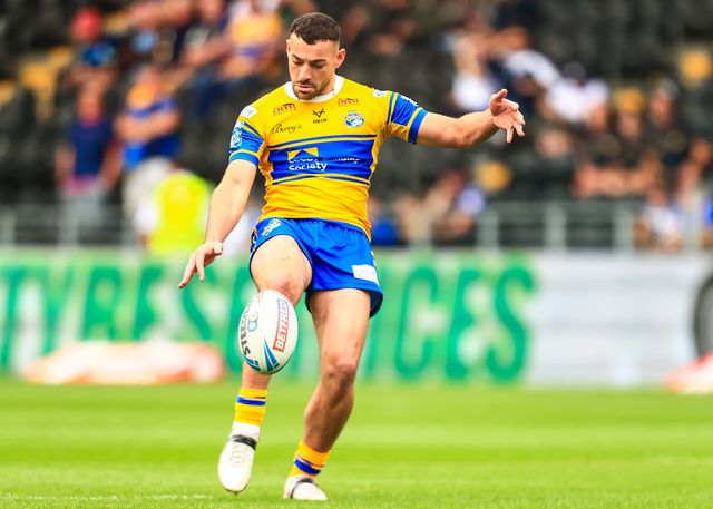 Jake Connor of Leeds Rhinos  during the Betfred Super League Round 24 match Hull FC vs Leeds Rhinos at MKM Stadium, Hull, United Kingdom, 30th August 2025

(Photo by Richard Bierton/News Images)