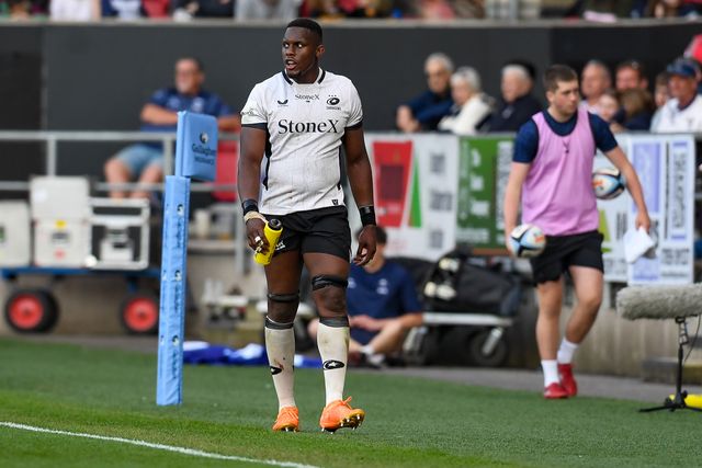 Maro Itoje of Saracens walks along the side line after he is yellow carded during the Gallagher PREM match Bristol Bears vs Saracens at Ashton Gate, Bristol, United Kingdom on 09 May 2026

(Photo by Alex Williamson/News Images)