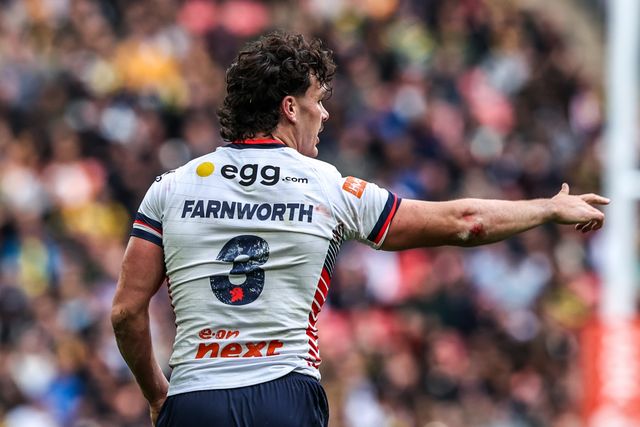 Herbie Farnworth of England gives team mates instructions during the The Ashes Series 2025 England vs Australia at Wembley Stadium, London, United Kingdom, 25th October 2025

(Photo by Alfie Cosgrove/News Images)