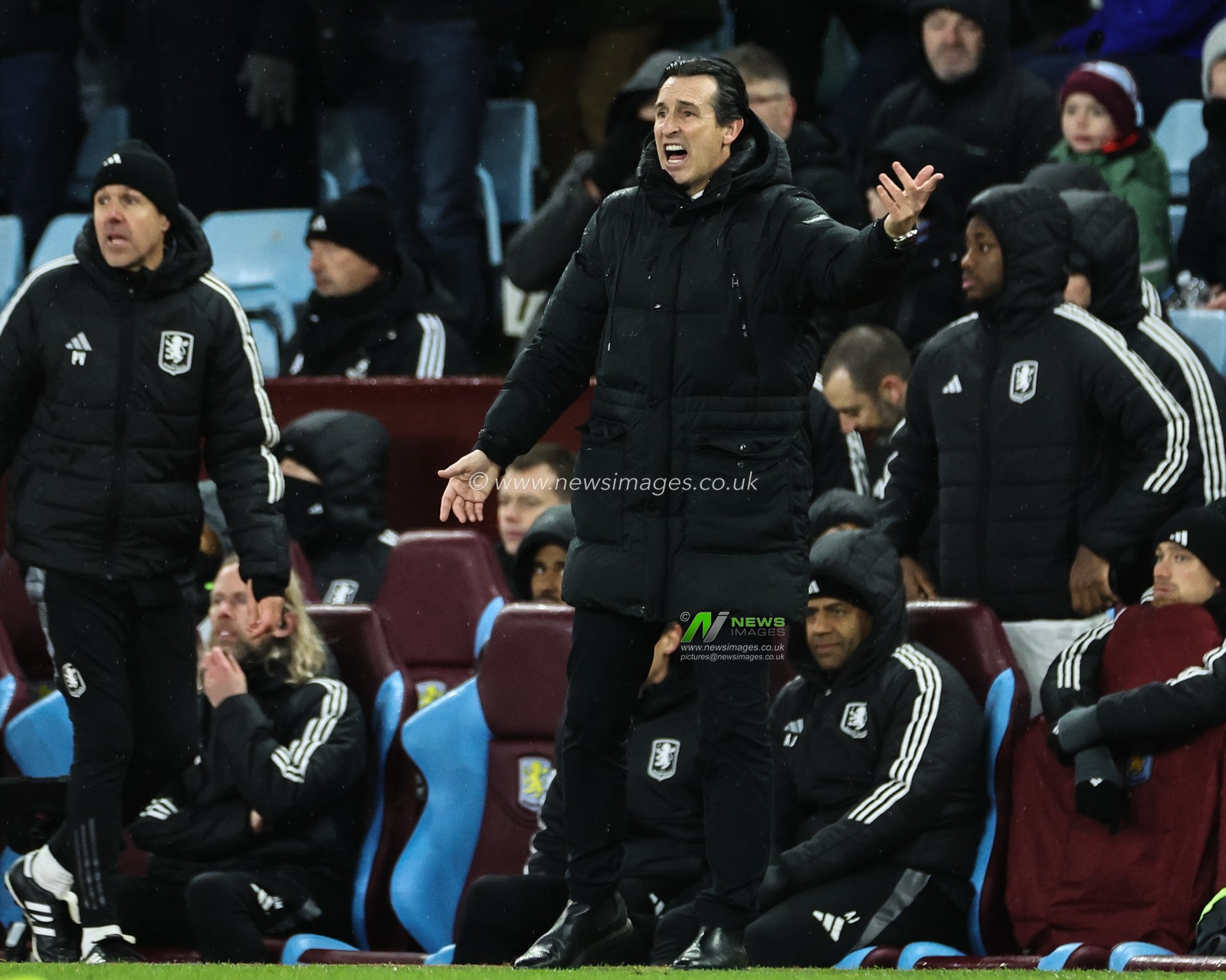 Unai Emery manager of Aston Villa reacts during the Premier League match Aston Villa vs Southampton at Villa Park, Birmingham, United Kingdom, 7th December 2024

(Photo by Mark Cosgrove/News Images)