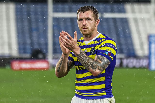 Marc Sneyd of Warrington Wolves applauds the fans after the game during the Betfred Super League round 10 match Huddersfield Giants vs Warrington Wolves at Accu Stadium, Huddersfield, United Kingdom on 02 May 2026

(Photo by Alfie Cosgrove/News Images)