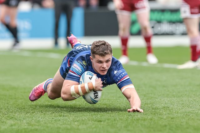 Cameron Scott of Wakefield Trinity goes over for a try during the Betfred Challenge Cup Quarter Final match Wakefield Trinity vs Wigan Warriors at DIY Kitchens Stadium, Wakefield, United Kingdom on 12 April 2026

(Photo by Mark Cosgrove/News Images)