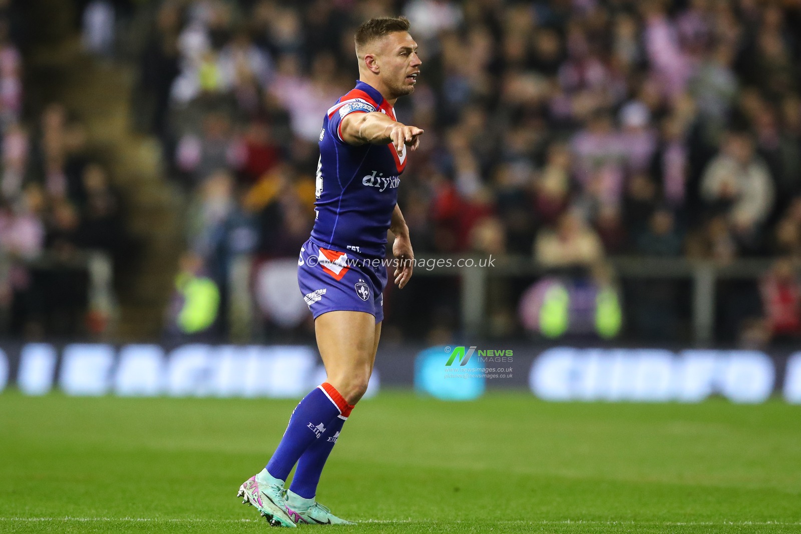 Matty Russell of Wakefield Trinity during the Betfred Super League Round 6 match Leigh Leopards vs Wakefield Trinity at Leigh Sports Village, Leigh, United Kingdom, 28th March 2025

(Photo by Gareth Evans/News Images)