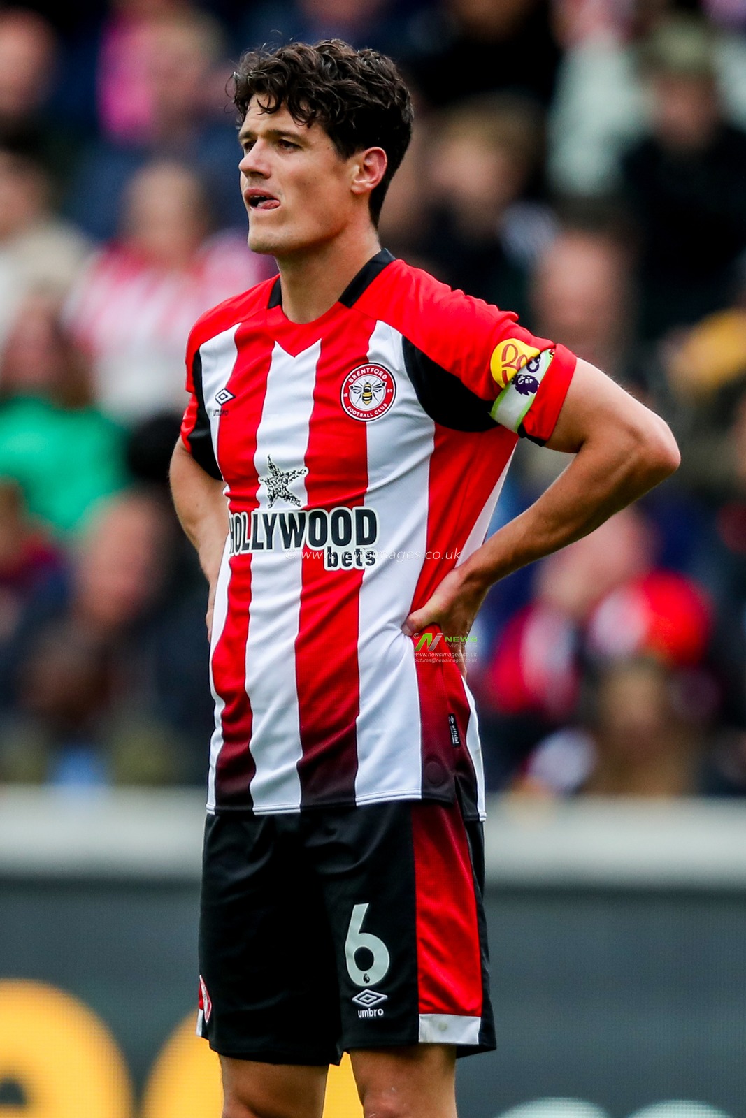 Christian Norgaard of Brentford reacts during the Premier League match Brentford vs Manchester United at The Gtech Community Stadium, London, United Kingdom, 4th May 2025

(Photo by Izzy Poles/News Images)