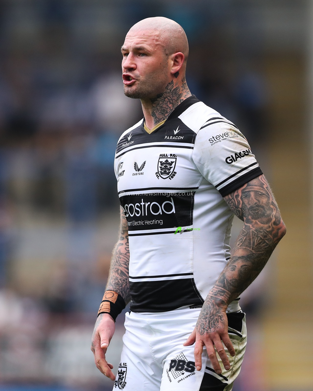 Zak Hardaker of Hull FC during the Betfred Super League Round 7 match Warrington Wolves vs Hull FC at Halliwell Jones Stadium, Warrington, United Kingdom, 12th April 2025

(Photo by Gareth Evans/News Images)