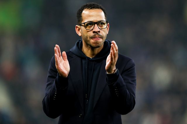 Liam Rosenior manager of Chelsea claps fans dejected after 3-0 defeat after the Premier League match Everton vs Chelsea at Hill Dickinson Stadium, Liverpool, United Kingdom on 21 March 2026

(Photo by Jorge Horsted/News Images)
