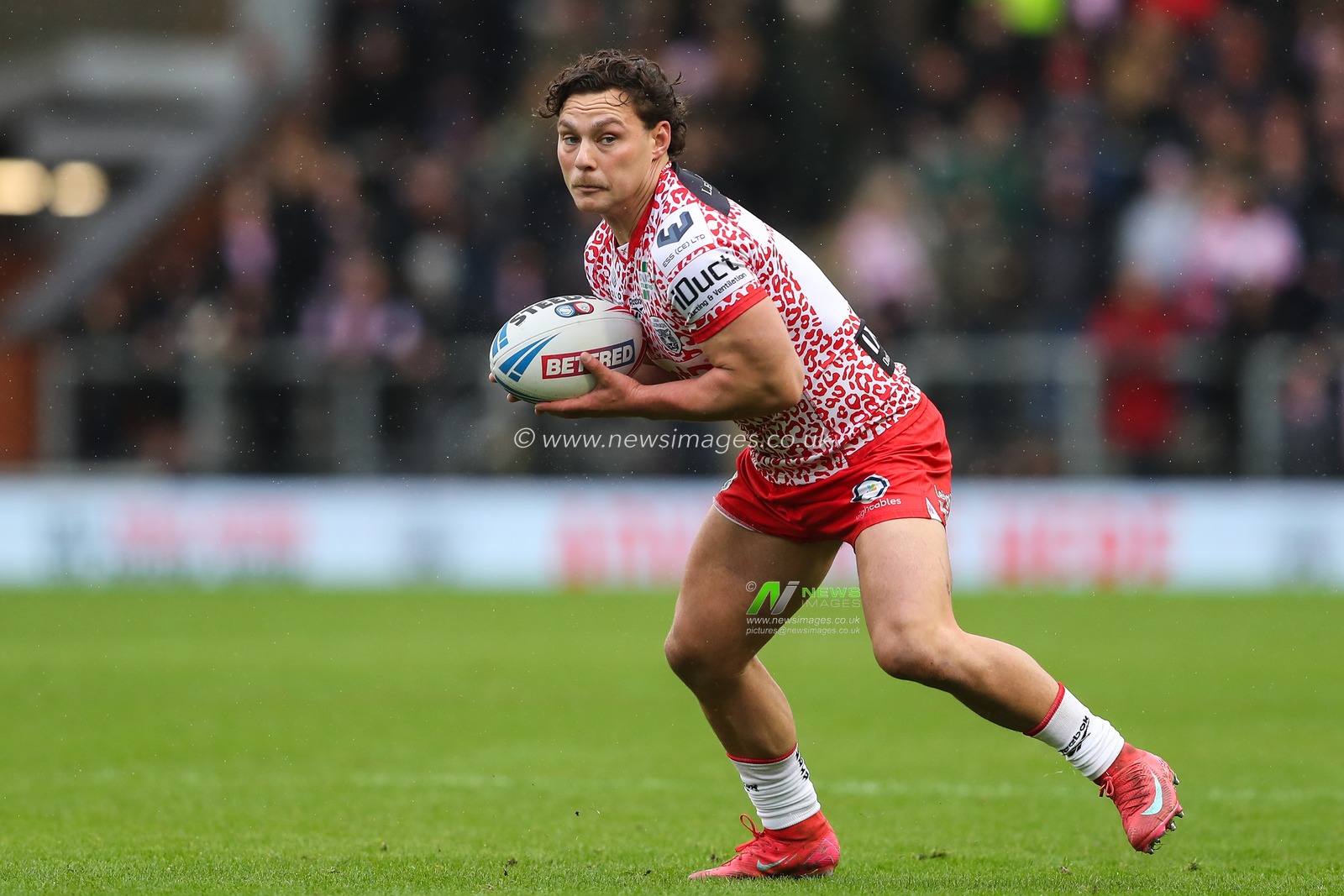 Lachlan Lam of Leigh Leopards in action during the Betfred Super League Round 2 match Leigh Leopards vs Huddersfield Giants at Leigh Sports Village, Leigh, United Kingdom, 23rd February 2025

(Photo by Gareth Evans/News Images)