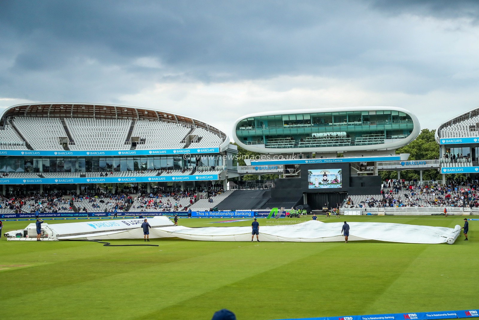 Rain stops play during the 2nd Metro Bank One Day International England Women v India Women at Lords, London, United Kingdom, 19th July 2025

(Photo by Izzy Poles/News Images)