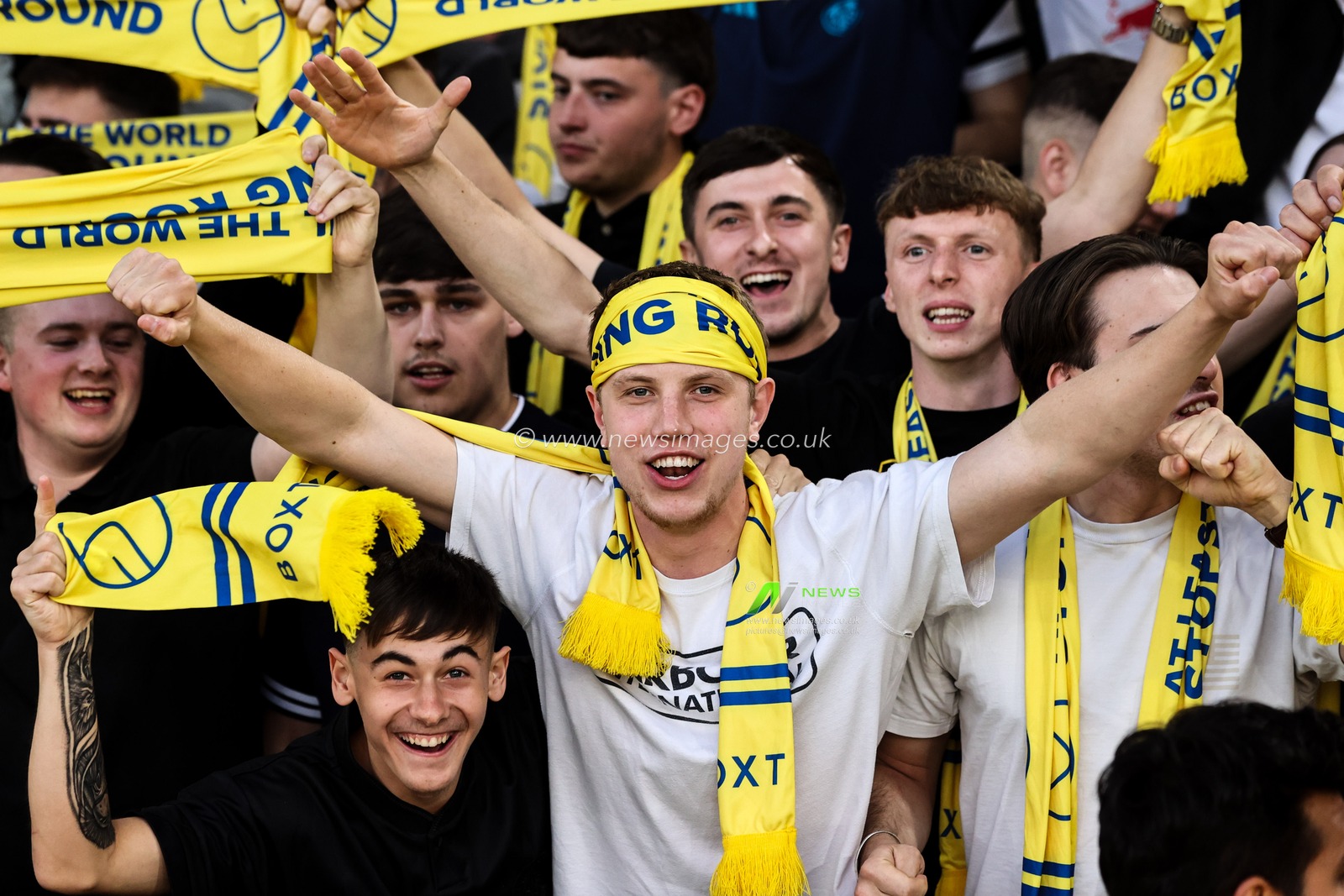 Leeds United fans ahead of the Sky Bet Championship match Leeds United vs Bristol City at Elland Road, Leeds, United Kingdom, 28th April 2025

(Photo by Alfie Cosgrove/News Images)