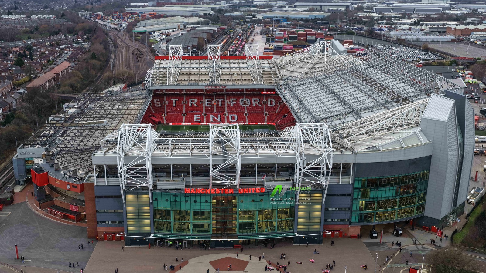 An aerial view of Old Trafford during the Premier League match Manchester United vs Wolverhampton Wanderers at Old Trafford, Manchester, United Kingdom, 30th December 2025

(Photo by Mark Cosgrove/News Images)

*** GER AUT SUI OUT ***