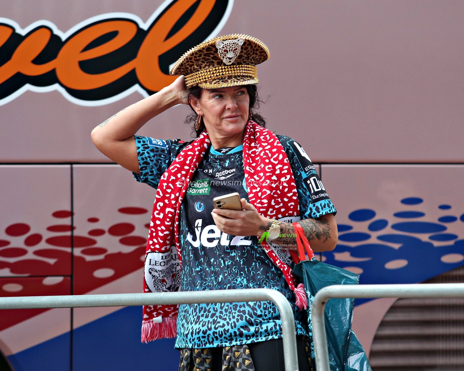 A Leigh fan before the Betfred Super League Round 13 match Huddersfield Giants vs Leigh Leopards at John Smith's Stadium, Huddersfield, United Kingdom, 29th May 2025

(Photo by Sam Eaden/News Images)