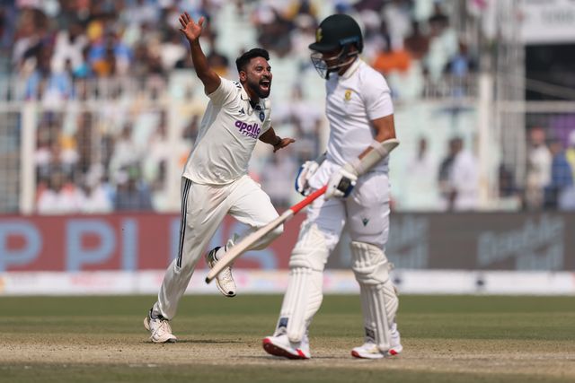 Mohammed Siraj of India took wicket of Keshav Maharaj of South Africa by lbw and celebrates during the IDFC First Bank Test Day 3 match India vs South Africa at Eden Gardens, Kolkata, India, 16th November 2025

(Photo by Shubhajit Roy Karmakar/News Images)