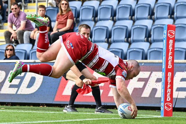 Betfred Super League Round 21 Leeds Rhinos v Wigan Warriors