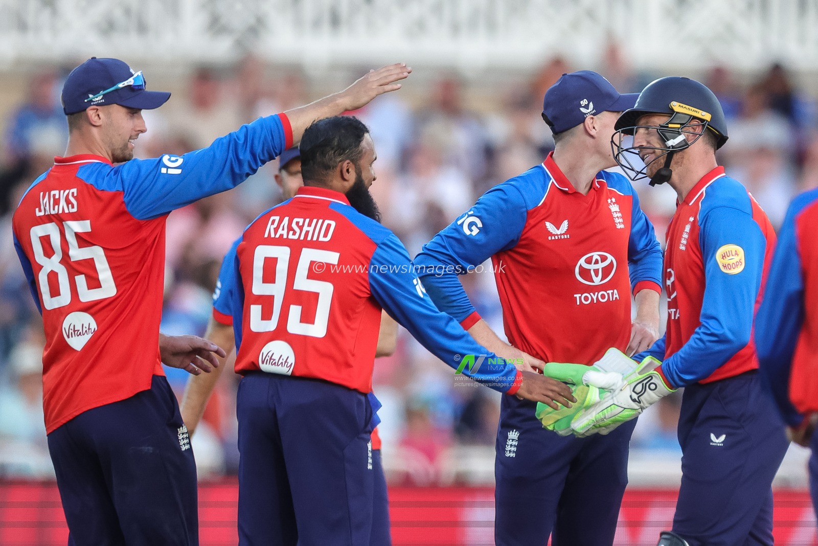 Jos Buttler of England celebrates the wicket of  Arshdeep Singh of India with Ali Rashid of England during the Third Vitality T20 International match England vs India at Trent Bridge, Nottingham, United Kingdom on 07 July 2026

(Photo by Mark Cosgrove/News Images)