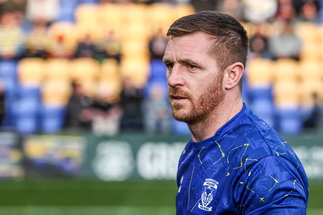 Marc Sneyd of Warrington Wolves in the pre-game warm up during the Betfred Super League Round 3 match Warrington Wolves vs Wakefield Trinity at The Halliwell Jones Stadium, Warrington, United Kingdom on 28 February 2026

(Photo by Alfie Cosgrove/News Images)