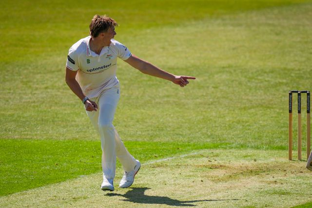 Josh Hull appeals during Leicestershire County Cricket Club vs Nottinghamshire County Cricket Club in Country Cricket Division One Day 1 at Grace Road, Leicester, United Kingdom on 01 May 2026

(Photo by Maynard Manyowa/News Images)